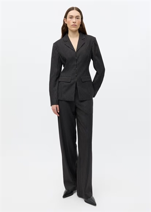 Enaugust blazer 7365 Black Pinstripe Envii
